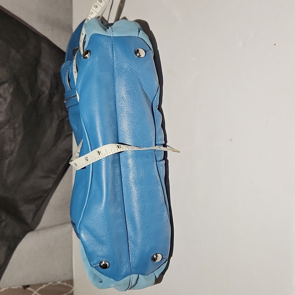 B Makowsky blue 100% leather moto style moto studded bag w/ dust bag - Picture 7 of 13